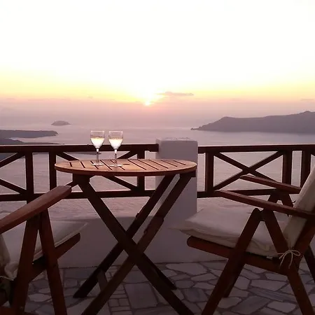 Villa La Maltese Private House Imerovigli